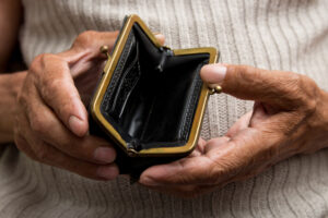 8 Essential Financial Tips for Seniors